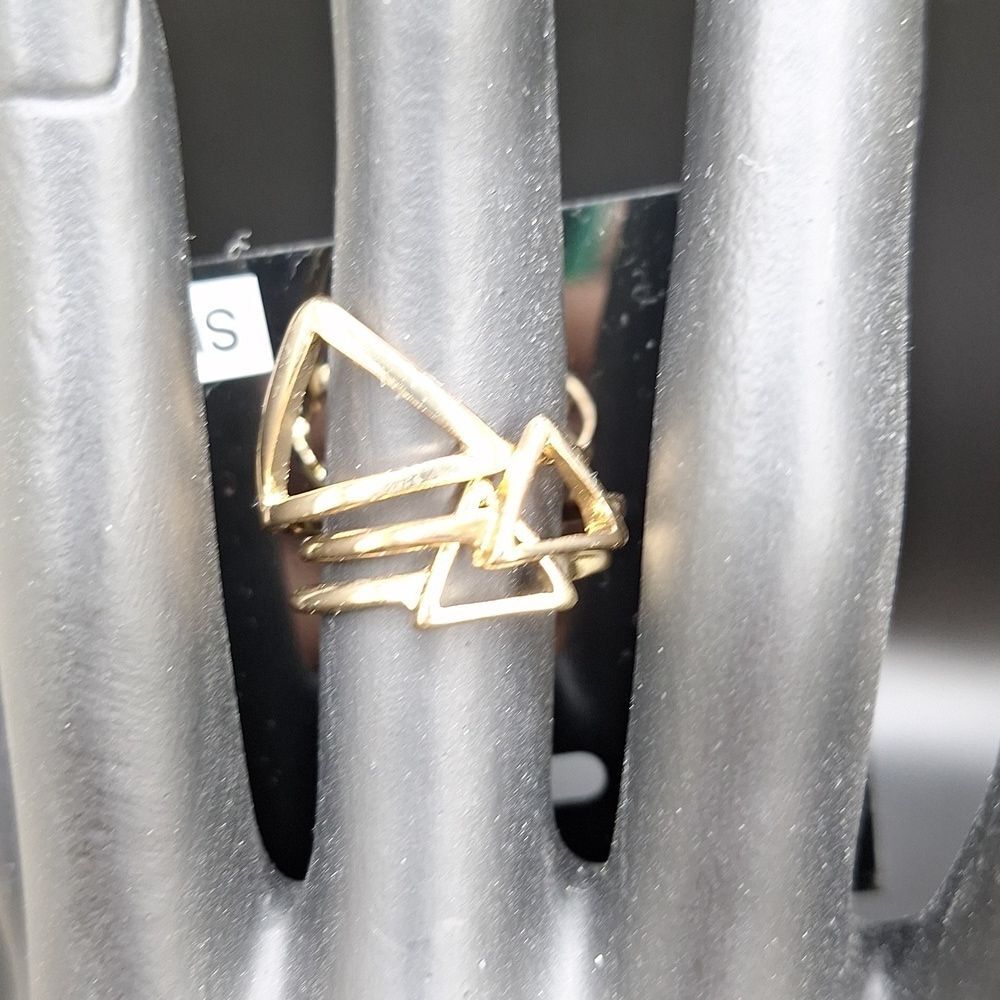 Gold triangle layer rings size 7 set of 3 triangle boho rings